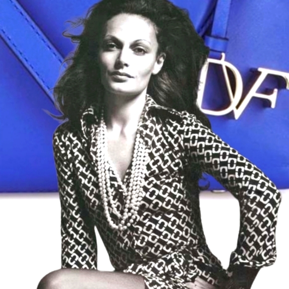 Diane von Furstenberg Travel Shoulder Bag. 👜 - Picture 3 of 15